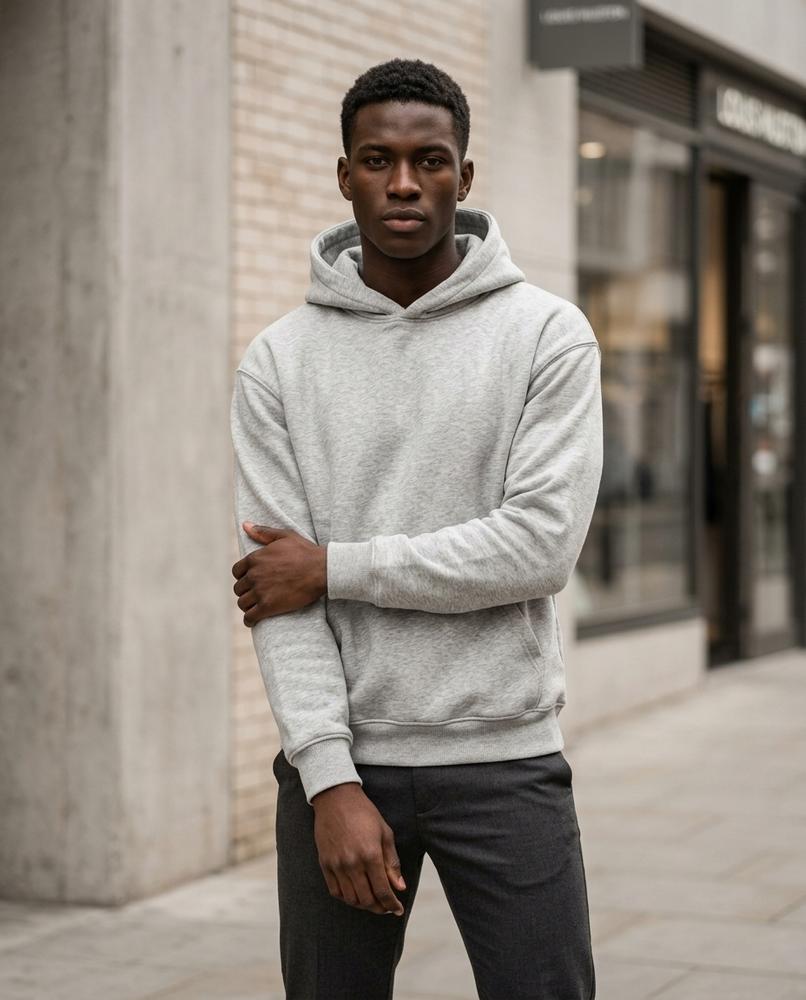 Zumieze - Kazol | Loose-Fit Solid-Color Hoodie Unisex