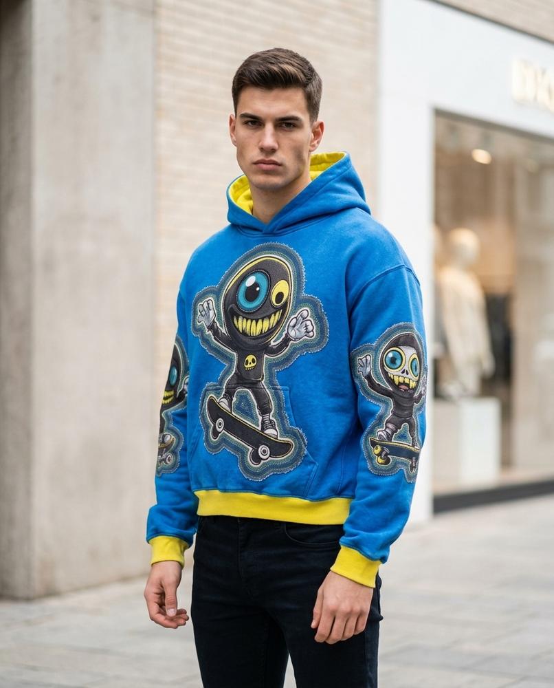 Zumieze - Novas | Graphic Two-Tone Hoodie Unisex