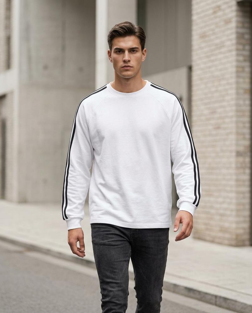 Zumieze - Kavan | Striped Raglan Sleeve Sweatshirt Men