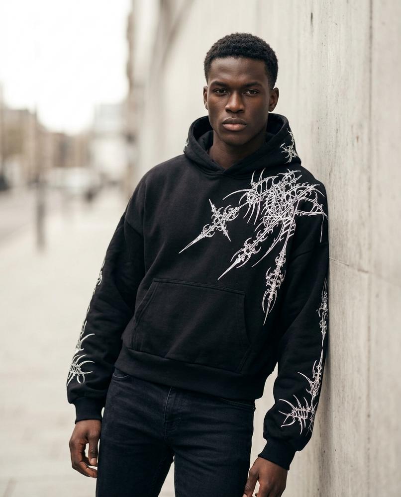 Zumieze - Kalev | Graphic Loose-Fit Hoodie Men