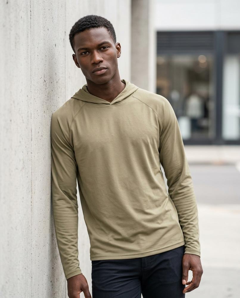 Zumieze - Miron | Lightweight Long-Sleeved Hoodie Men