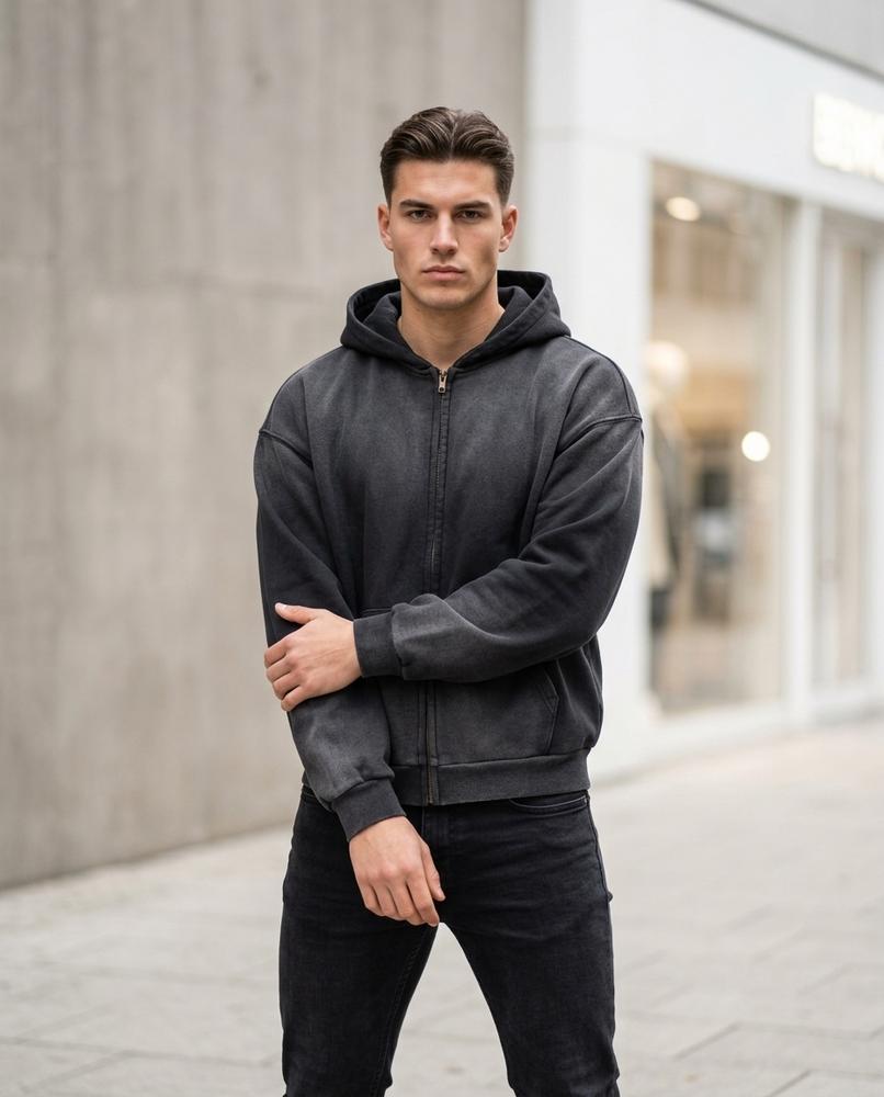 Zumieze - Radan | Washed Relaxed-Fit Hoodie Men