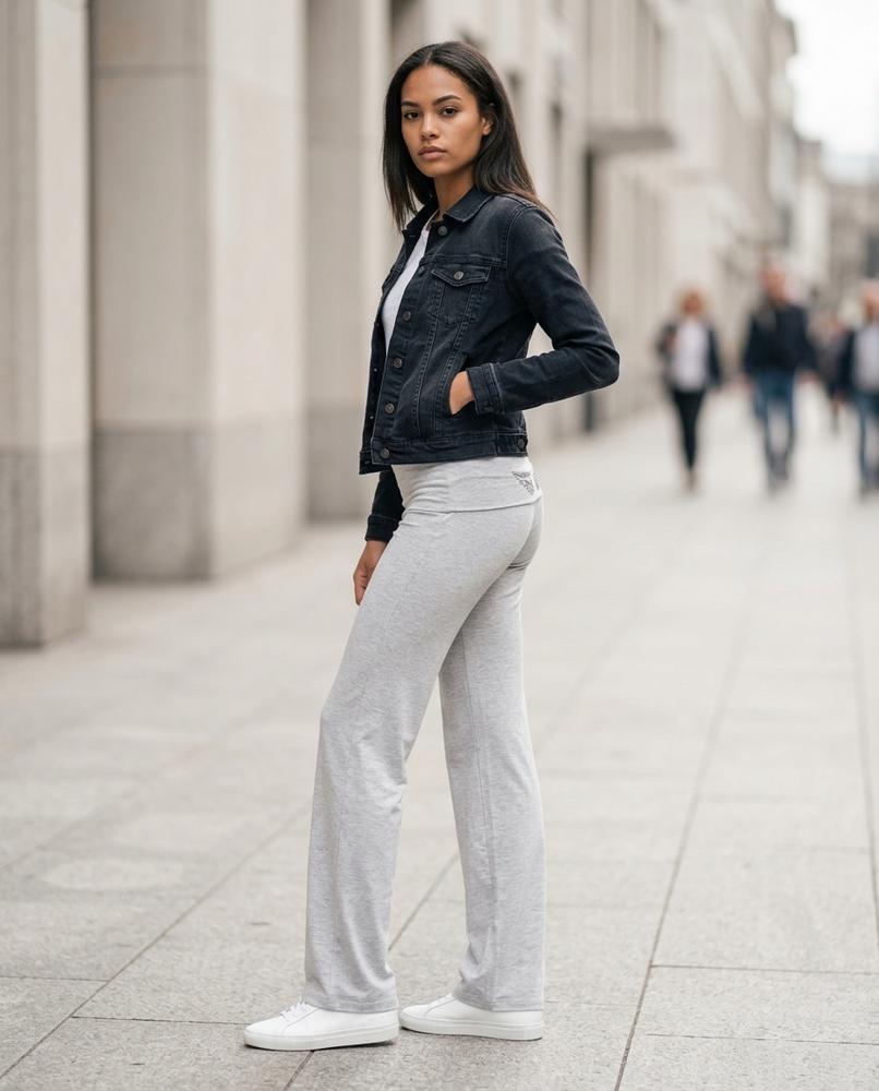 Zumieze - Kemar | Flared Embellished Suit Women