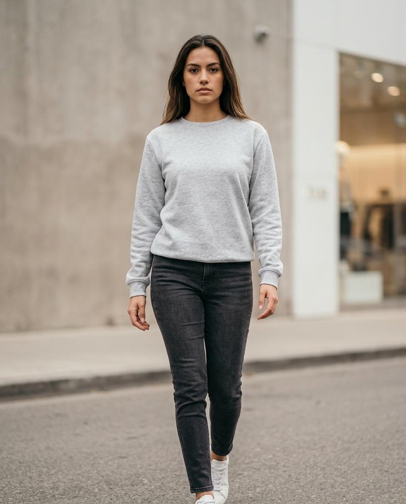 Zumieze - Rodar | Crew-Neck Solid-Color Sweatshirt Women