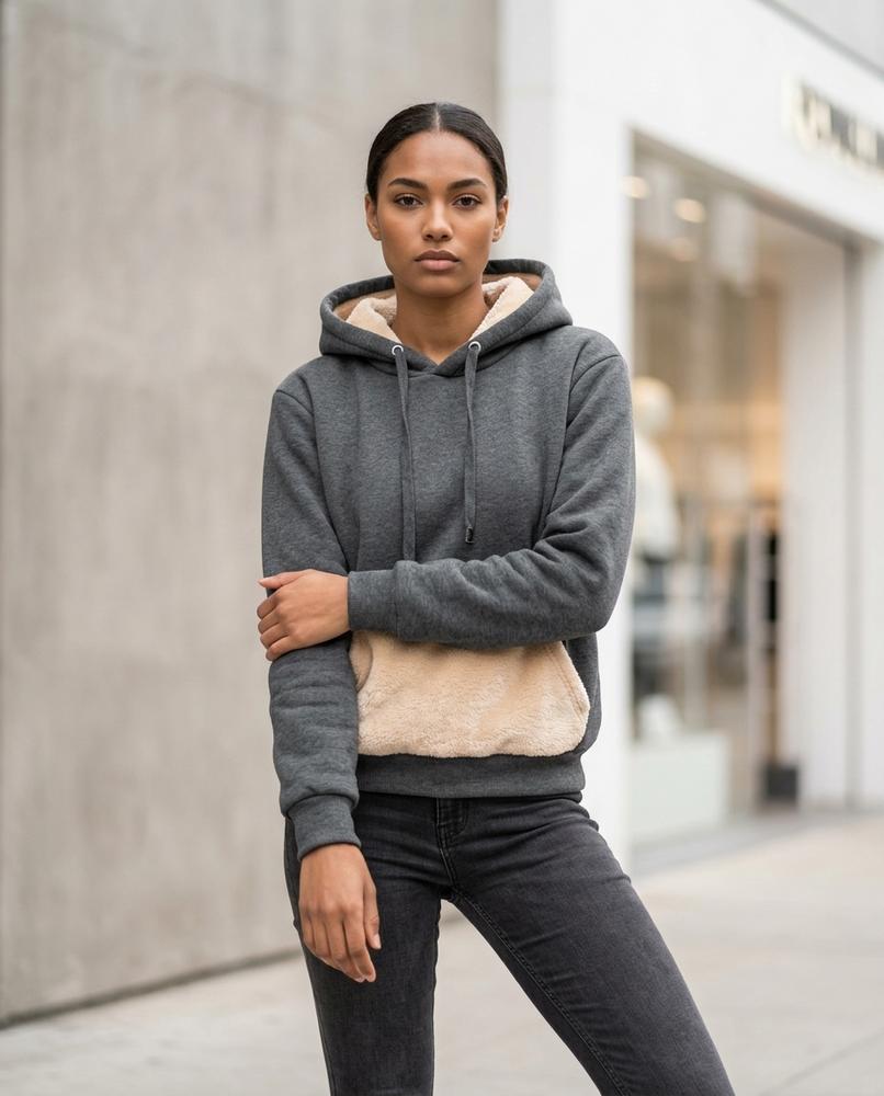 Zumieze - Zehal | Fleece-Lined Pullover Hoodie Women