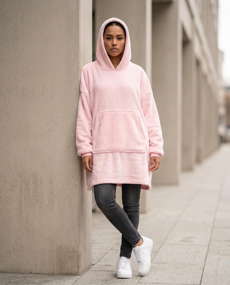 Zumieze - Dasen | Oversized Plush Hoodie Women