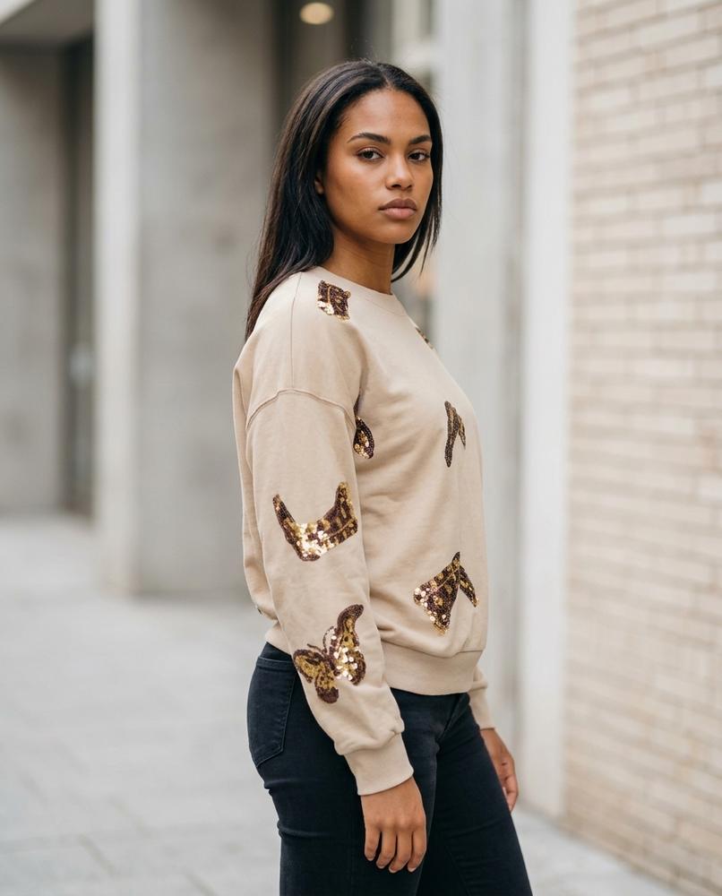 Zumieze - Lomar | Sequin-Embellished Relaxed-Fit Sweatshirt Women