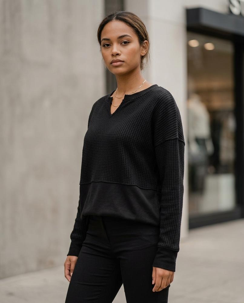 Zumieze - Dakar | Waffle-Knit Notched Neck Sweater Women