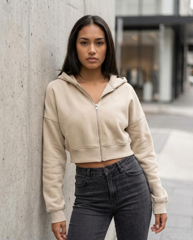 Zumieze - Arsen | Cropped Zip-Up Hoodie Women
