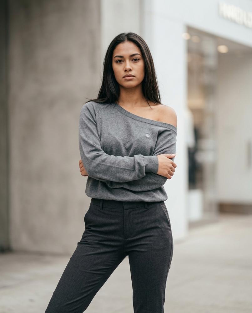 Zumieze - Yomin | Off-Shoulder Relaxed Fit Sweatshirt Women