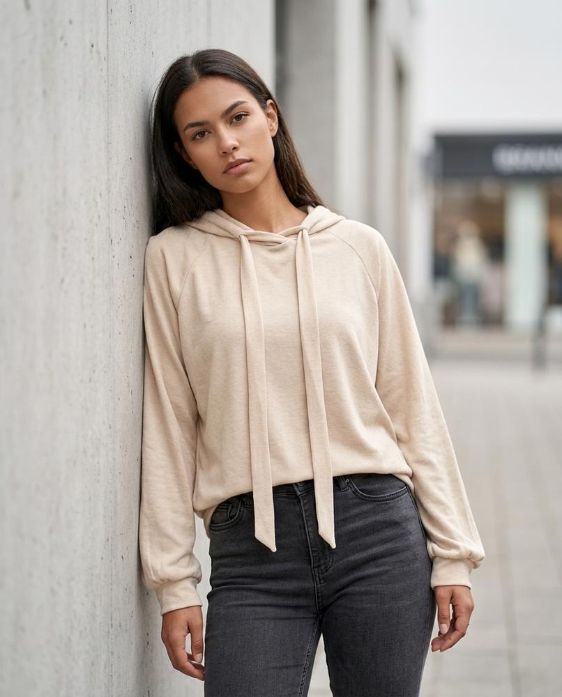 Zumieze - Armel | Raglan Sleeve Loose Fit Hoodie Women