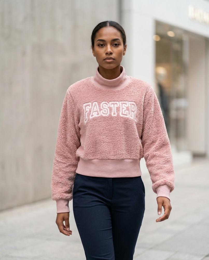 Zumieze - Kedan | Plush Turtleneck Sweatshirt Women