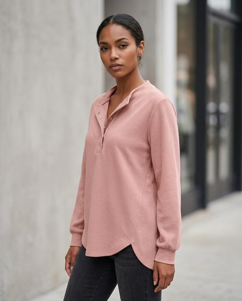 Zumieze - Tilen | High-Collar Button-Placket Sweatshirt Women
