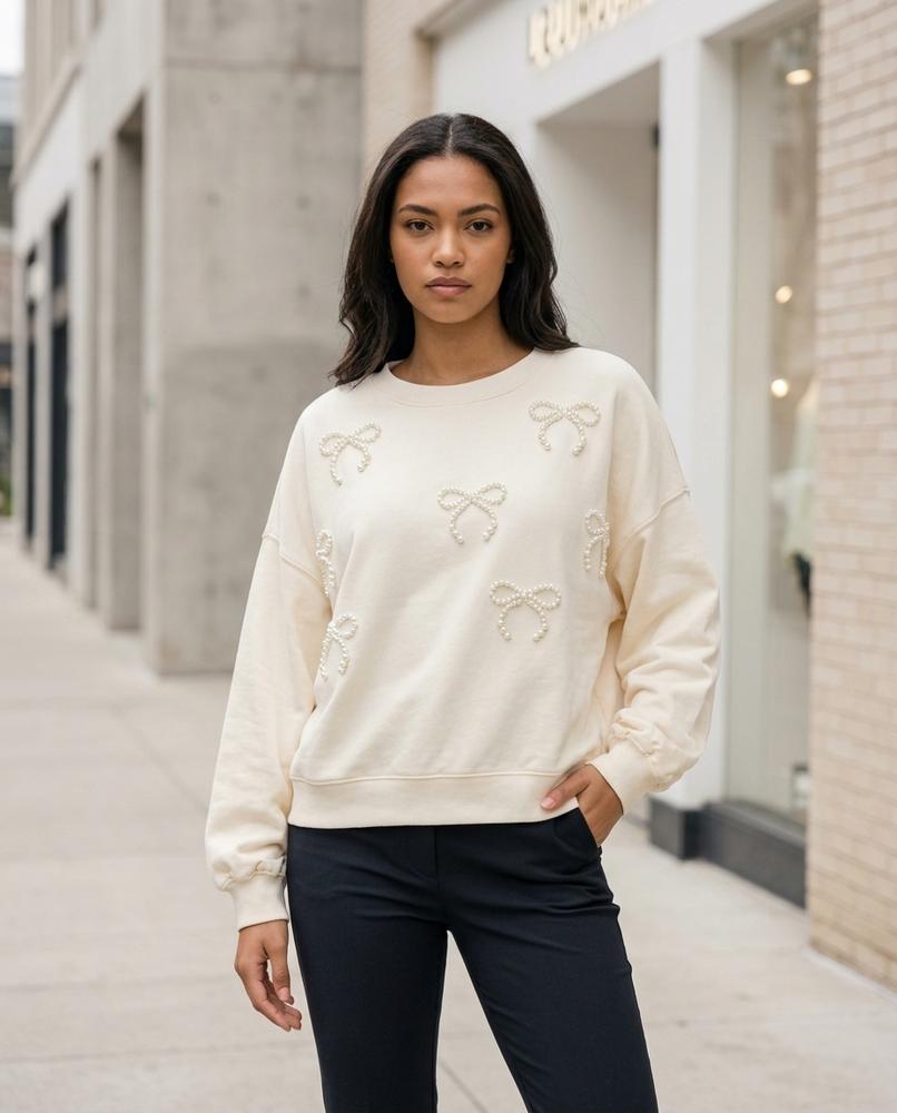 Zumieze - Samor | Pearl-Embellished Crewneck Sweatshirt Women