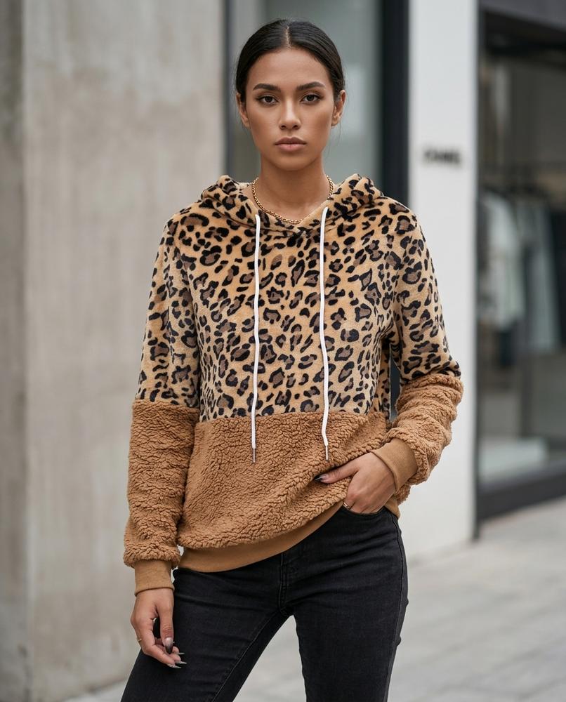 Zumieze - Lyver | Color-Block Plush Hoodie Women