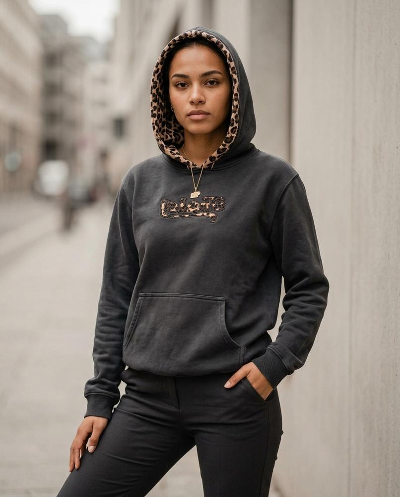 Zumieze - Alsen | Leopard-Print Washed Hoodie Women