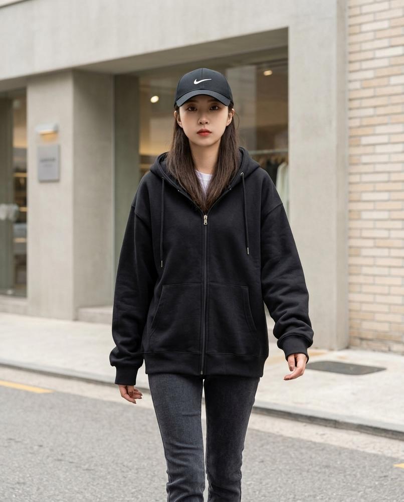 Zumieze - Keken | Zip-Up Relaxed-Fit Hoodie Women
