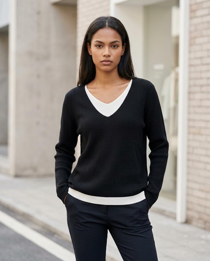 Zumieze - Mirel | Ribbed V-Neck Sweater Women