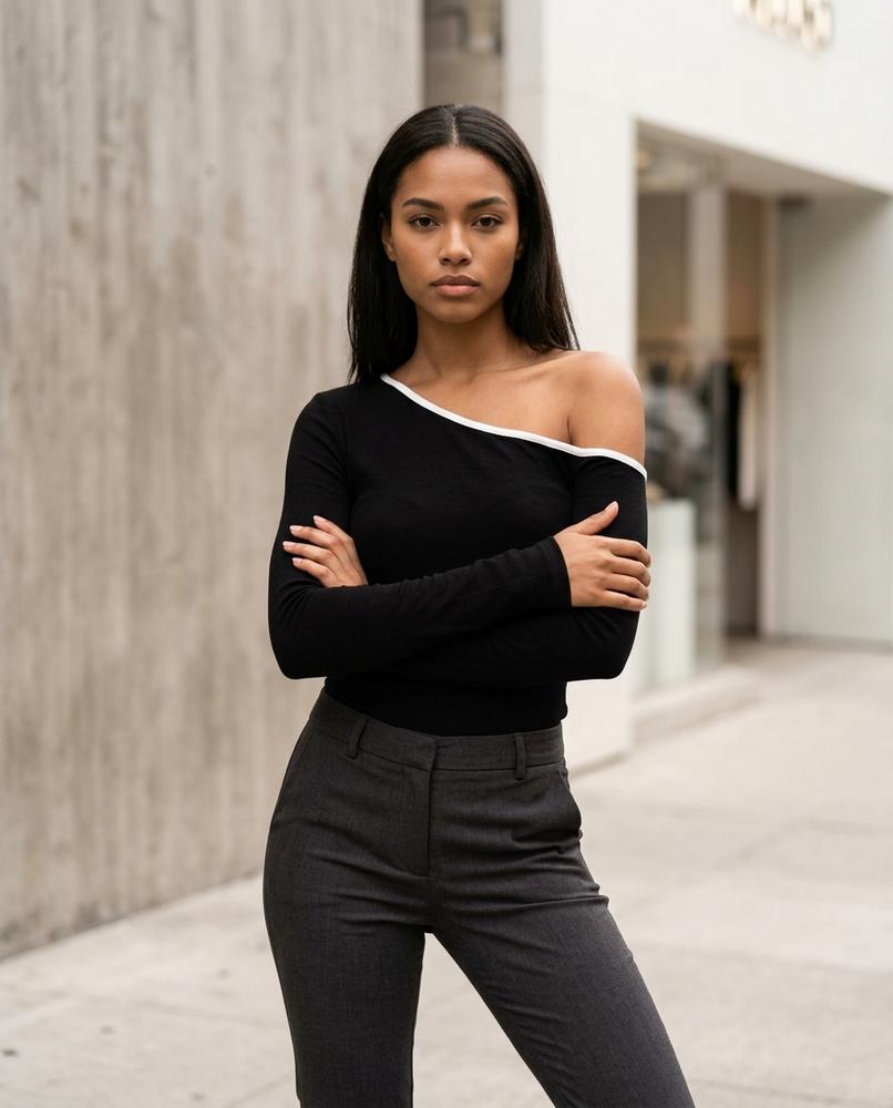 Zumieze - Sasan | Asymmetrical Fitted Top Women