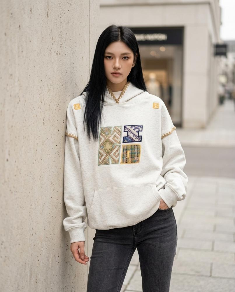 Zumieze - Lemor | Appliquéd Contrast-Trim Hoodie Unisex