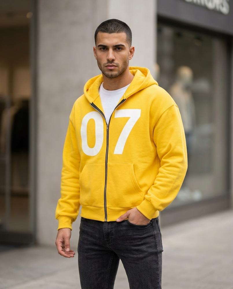 Zumieze - Selin | Zip-Up Graphic Hoodie Men