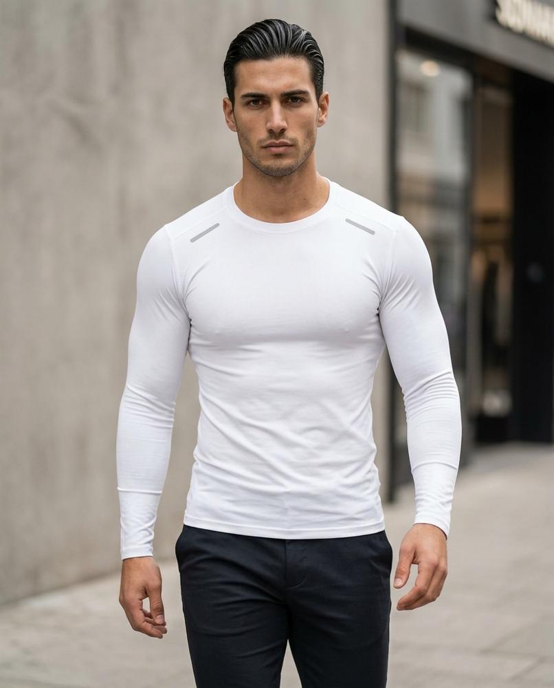 Zumieze - Tavar | Long-Sleeved Slim Fit T-Shirt Men