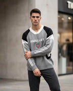 Zumieze - Ladar | Knitted V-Neck Sweater Men