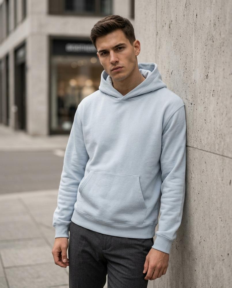 Zumieze - Yosen | Relaxed-Fit Solid-Color Hoodie Unisex