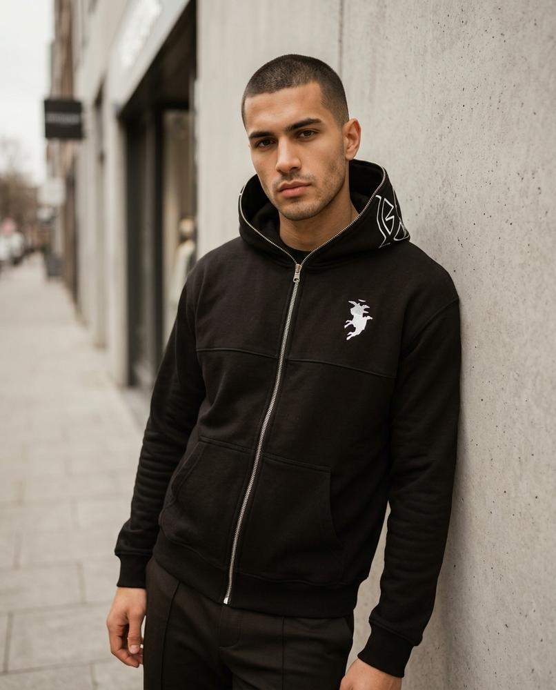 Zumieze - Cakar | Zip-Up Relaxed-Fit Hoodie Men