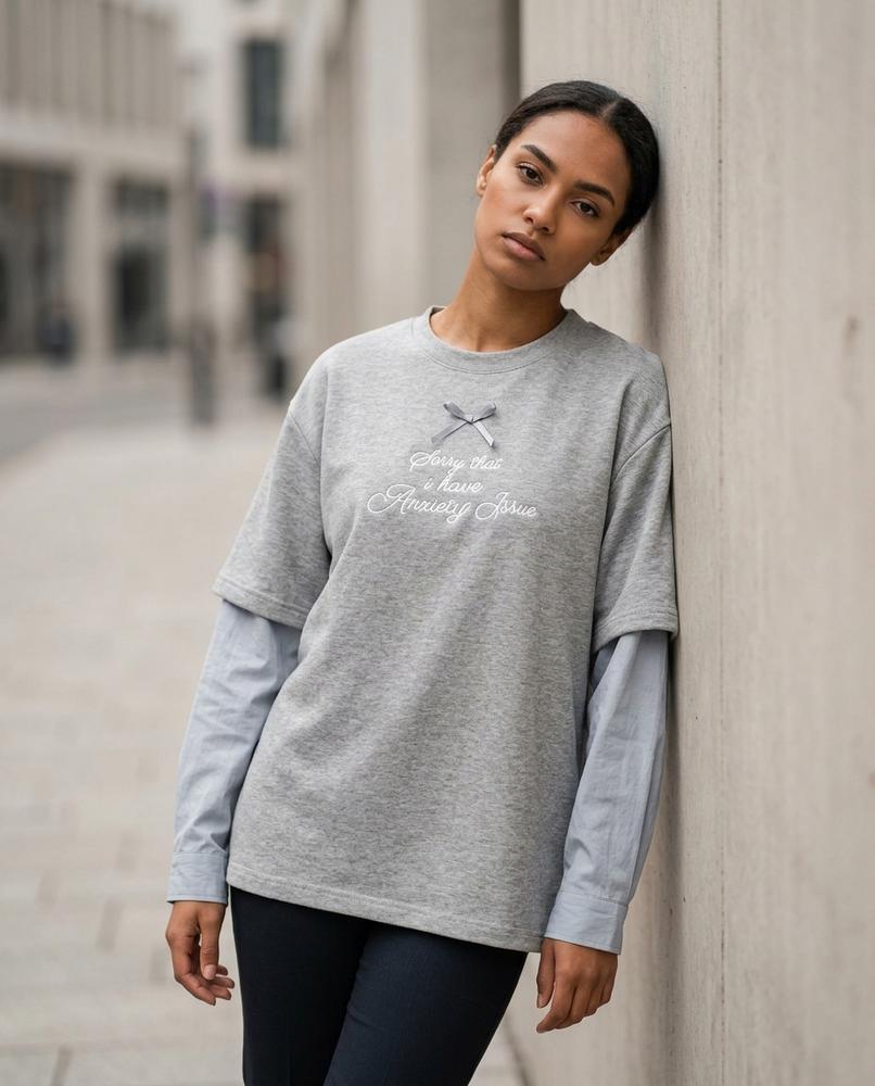 Zumieze - Zelen | Embroidered Layered-Sleeve Sweatshirt Women